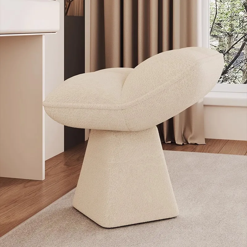 Kreativer Schminktisch-Hocker, – Home Bargains Bewertung und Preis