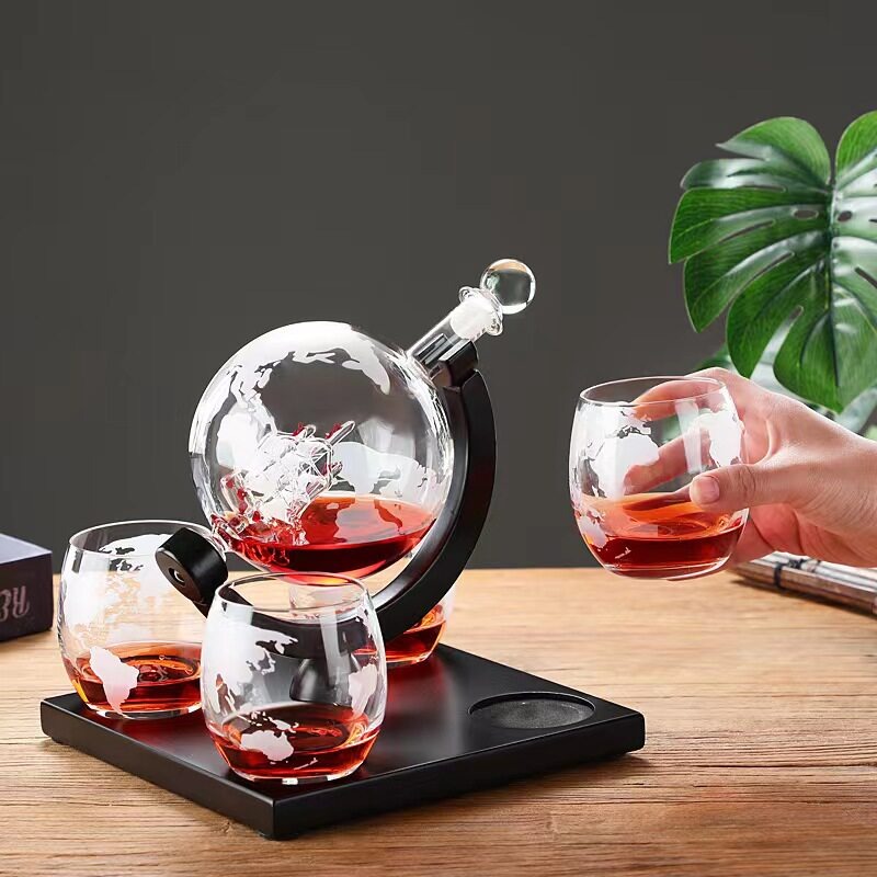 Dekoratives Weinkaraffen-Set i – Decanter Globe Set Bewertung und Preis